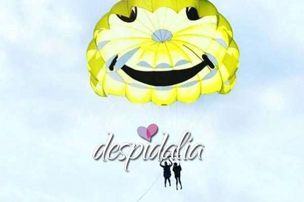 Parasailing en Sitges Parasailing en Sitges para despedidas