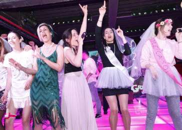 Dinner Show in Barcelona for Hen and Stag Parties